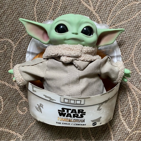 The Child Grogu Baby Yoda Star Wars Mandalorian 11" - Picture 2 of 14